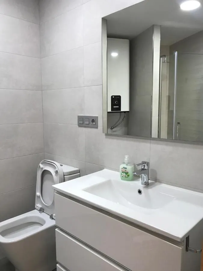 Apartamentos Carril Del Siroco 1,Costa Del Sol,Benalmadena. 0*, Benalmadena